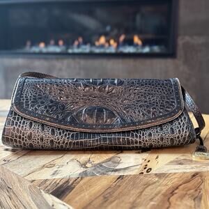 Vintage Brahmin Crocodile-Embossed Leather Finish Shoulder/Crossbody Bag